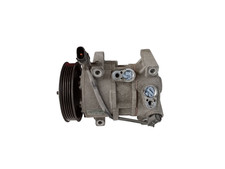 COMPRESSORE A/C PER KIA Rio 4° Serie (11>) 977011W100 Benzina 1.2