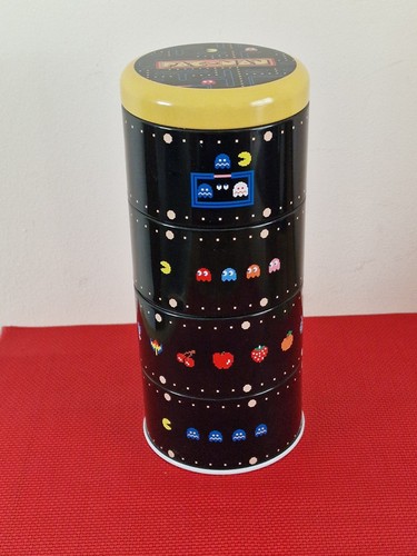 New pac man retro game - pac,