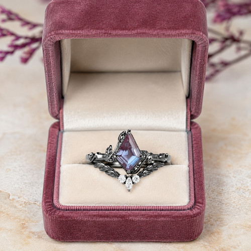 Anello antico placcato oro