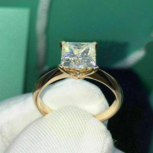 Anello fidanzamento - di,