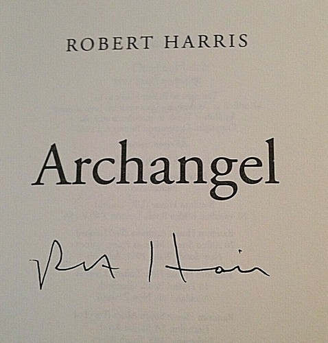Robert harris archangel - -,