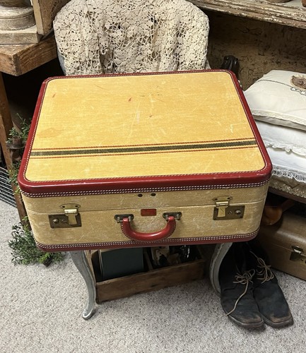 Vintage rosso valigia - vintage,
