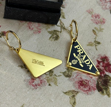 Orecchini Prada Usati