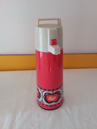 Thermos dispenser con pompa