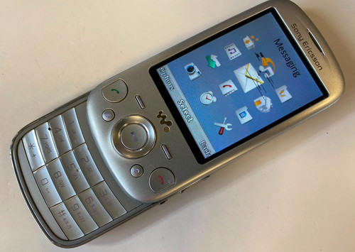 Telefono cellulare sony - cellulare,