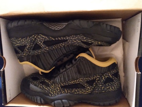 Jordan retro low - 11,