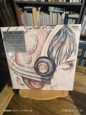 NEIL YOUNG " CHROME DREAMS" -