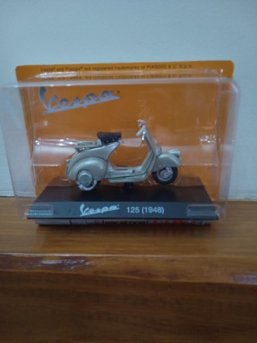 Vespa 125 1948 scala 18 - 125, 1/18