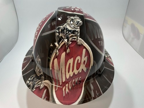 Cappello rigido tesa intera