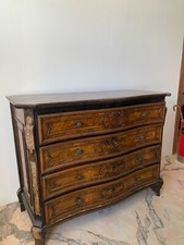 mobili antichi e antiquariato