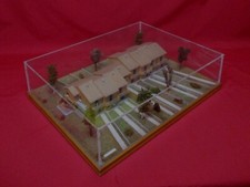 ✅ DIORAMA PLASTICO IN TEKA
