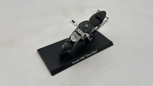 Mai59421 suzuki 1000 - 1000, street