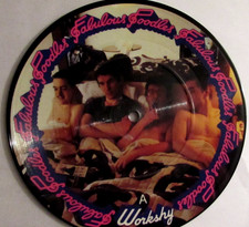 FABULOUS POODLES   Workshy