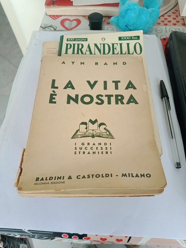 Libro romanzo vita è - la,