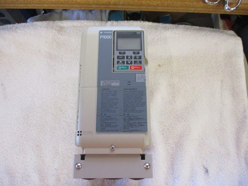 Yaskawa p1000 unità - unità, ac