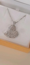 18kt White Gold Heart Chain