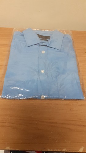 High street store - street, men's