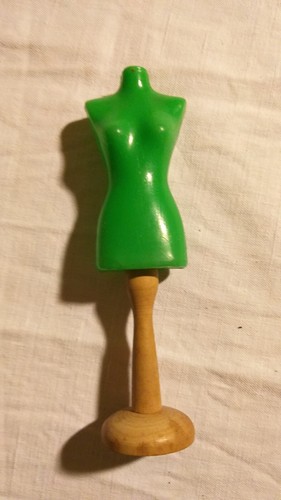 Manichino per bambola