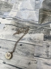 Collana con ciondolo in