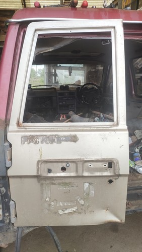 Nissan patrol piccola porta - nissan,