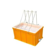 Banco per disopercolare in plastica idonea, altezza 30 cm, con leggio inox, c...