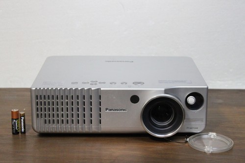 Video proiettore panasonic - video,