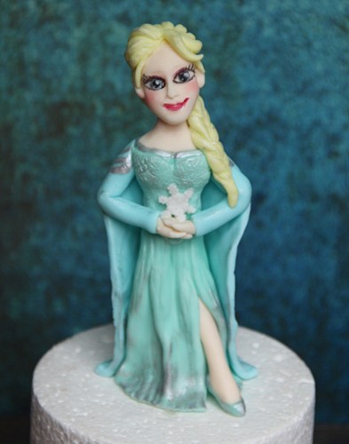 Statuina commestibile fatta - , a