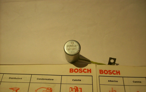 Condensatore bosch 237 330 - condensatore,