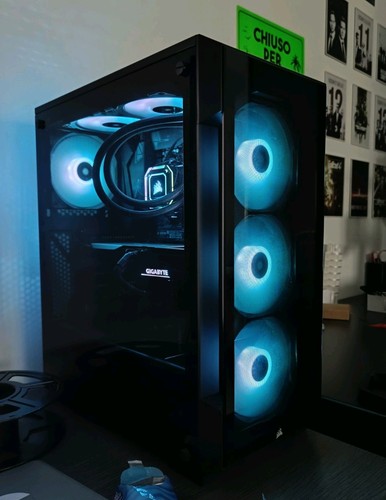 Corsair icue 220t rgb - corsair, mid