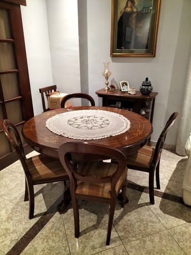 Tavolo rotondo legno radica