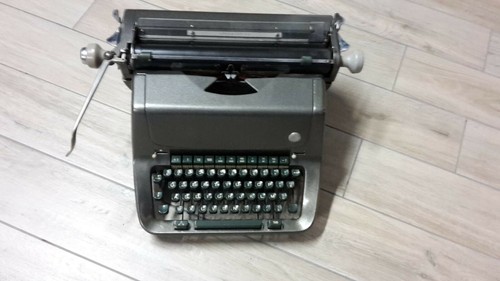 Macchina scrivere - macchina, da