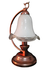 Lampada da tavolo stile