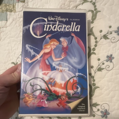 Walt disney cinderella classic - disney,