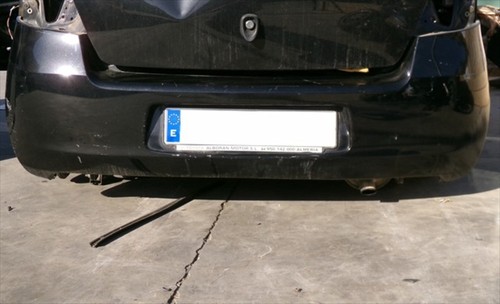 Paragolpes trasero toyota - paragolpes,