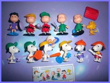 SET FIGURINE KINDER SORPRESA THE PEANUTS SNOOPY 1992 - FIGURINE DA COLLEZIONE