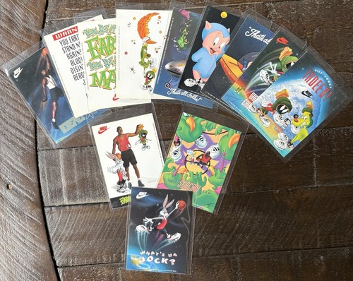 Nike warner bros looney - nike-warner,