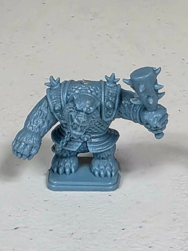 Hero quest warbear - hero, miniature