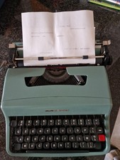 MACCHINA DA SCRIVERE OLIVETTI