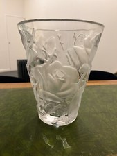 René Lalique. Ispahan vase