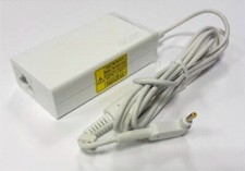 Caricabatteria (alimentatore)