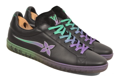 Sneakers - gratuita),