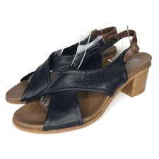 Lili Mill Black Leather