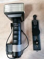 Flash torcia METZ nero usato con staffa