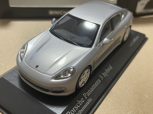 Minichamps 43 porsche - (h-81),