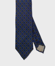 Arcuri Three Pleated Wool and