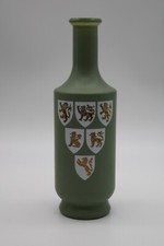 Bottiglia vintage verde salvia