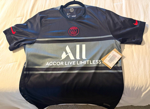 Nike paris saint germain - nike, saint-germain