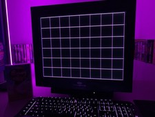 Monitor CRT Diamandtron 22" -