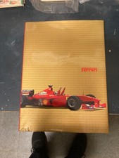FERRARI ANNUARIO  ANNO 2000 TESTO ITALIANO INGLESE Ottimo stato M. Schumacher