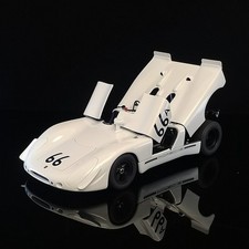 AUTOart 1/18 Porsche 908/02
